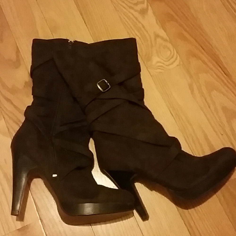 brown boots